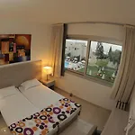 Frixos Apts Вороклини