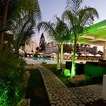 Frixos Apts Отель 4*