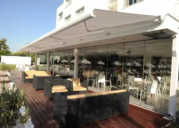 Frixos Apts Отель