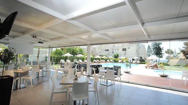 Отель Frixos Apts 4*