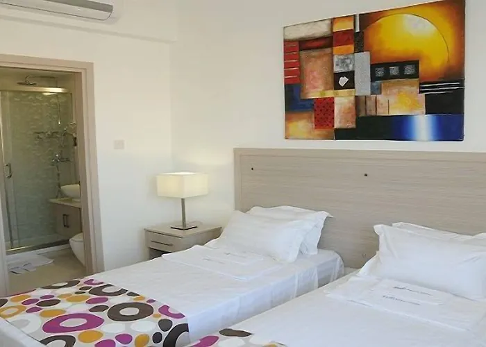 Отель Frixos Apts Вороклини